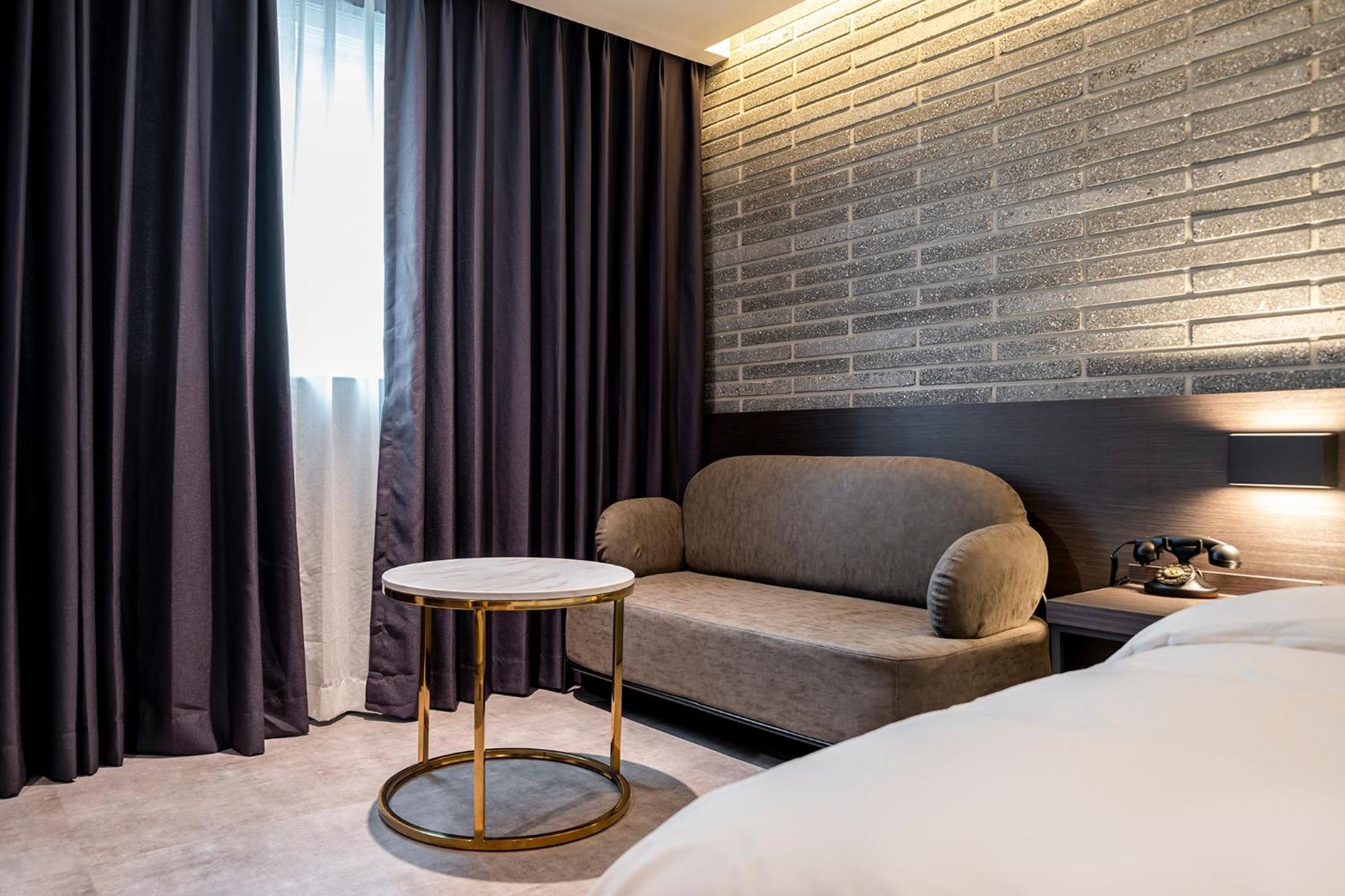 Urban Brown Hotel Chungju City Hall Bagian luar foto